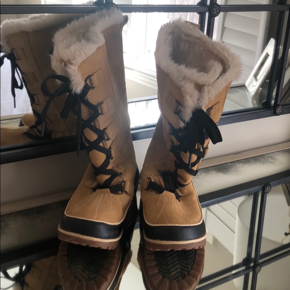 Sorel suede brown and black- size 8.5! - Picture 3 of 6